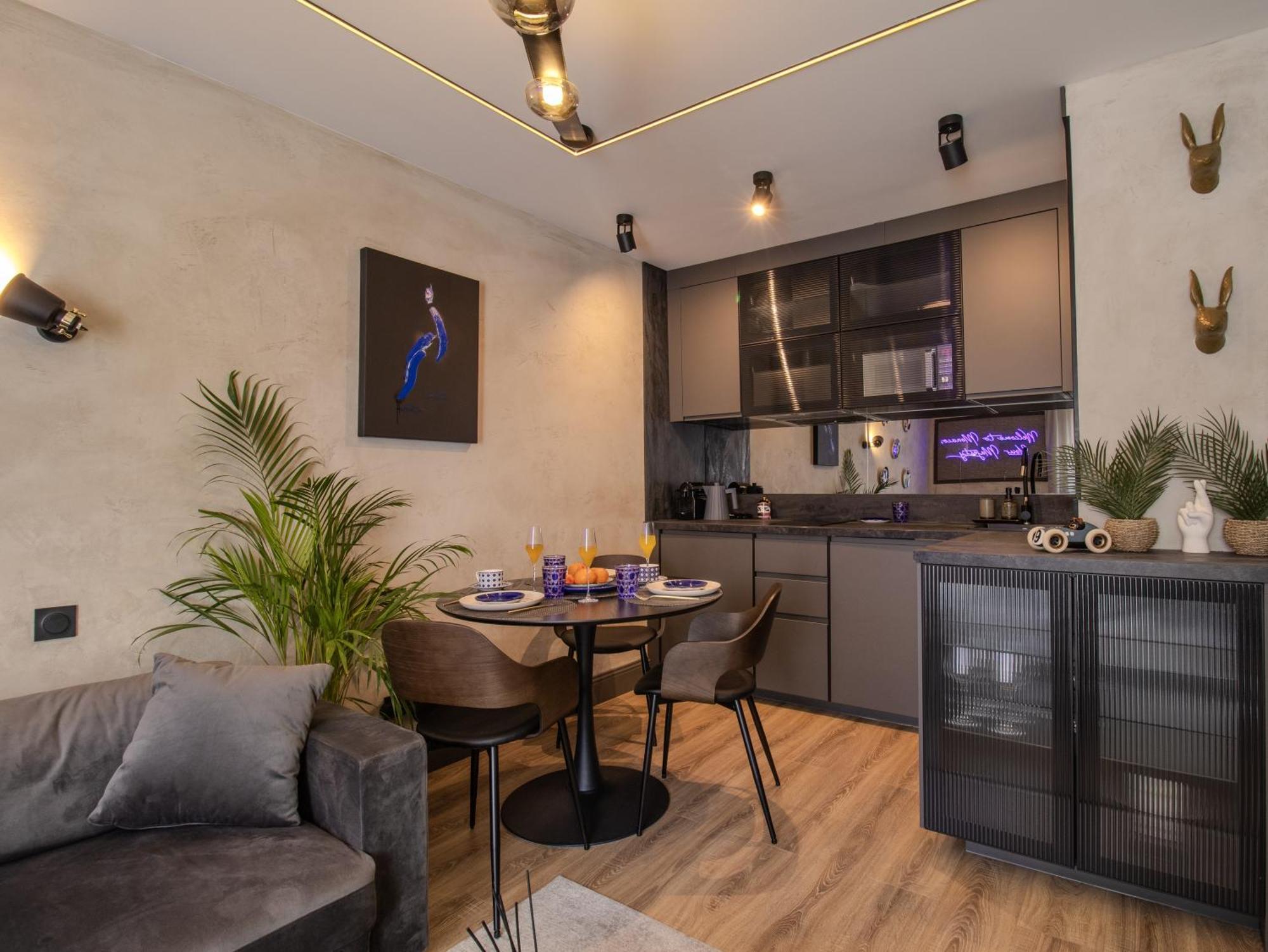 Apartment Frontiere Monaco - Hypercentre - Bx *